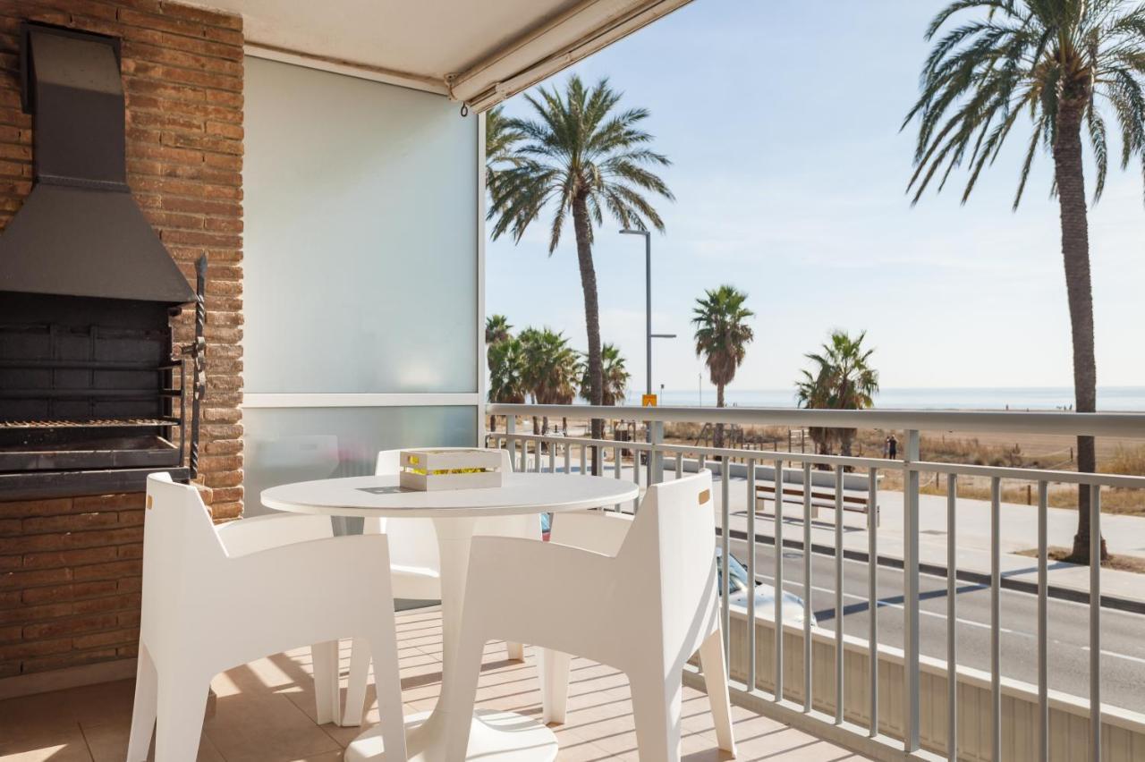 Amura Be my Guest Castelldefels Exterior foto